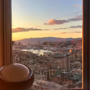 Penthouse With Spectacular Sea And Views Appartement Gênes