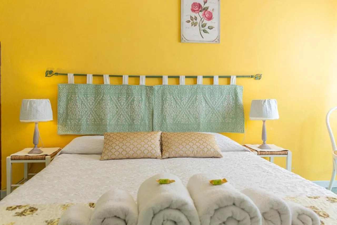 Confortevole Appartamento Provenzale Sant'Antioco Apartment
