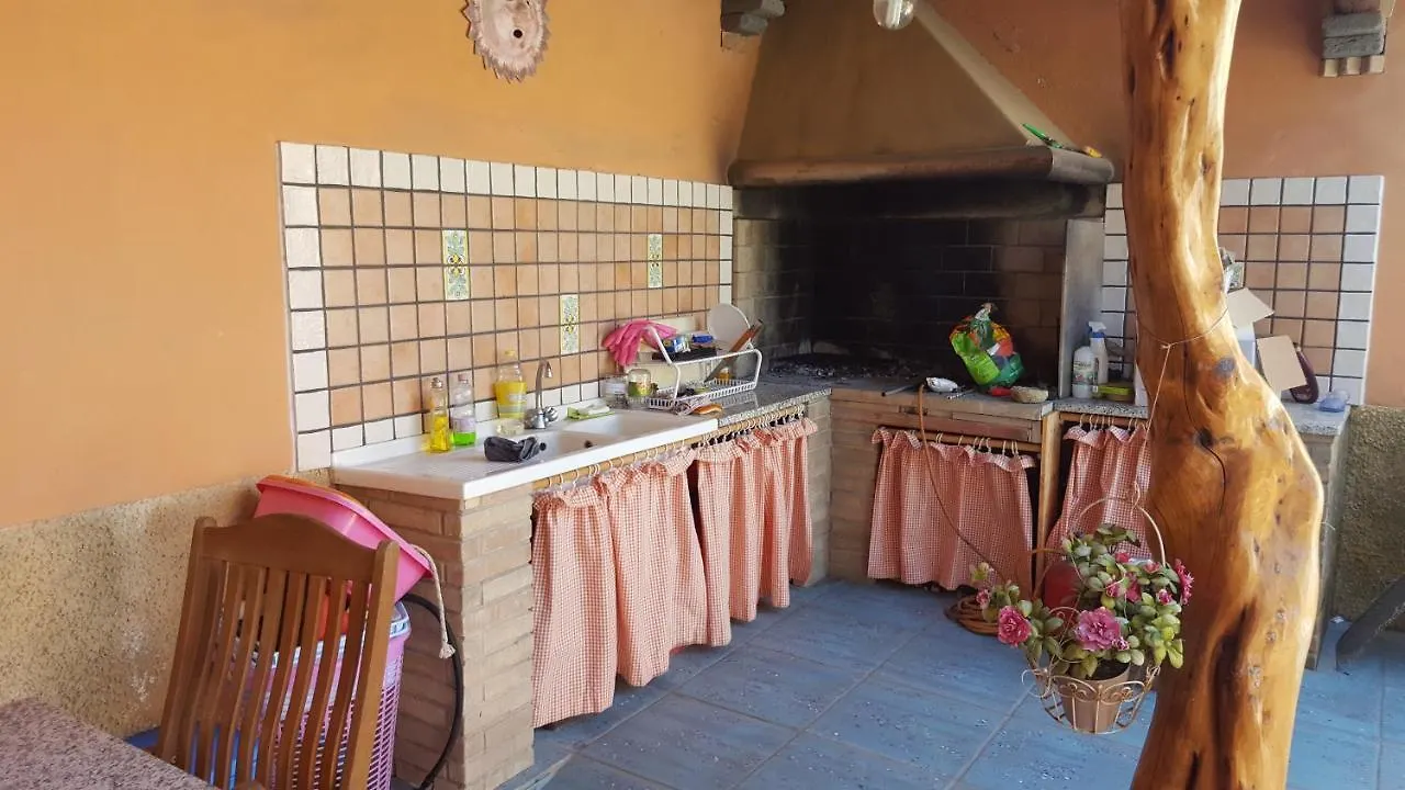 Confortevole Appartamento Provenzale Sant'Antioco 0*,